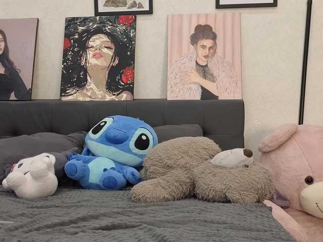 go to chat with dolly-ll