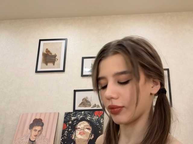 dolly-ll live cam on BongaCams