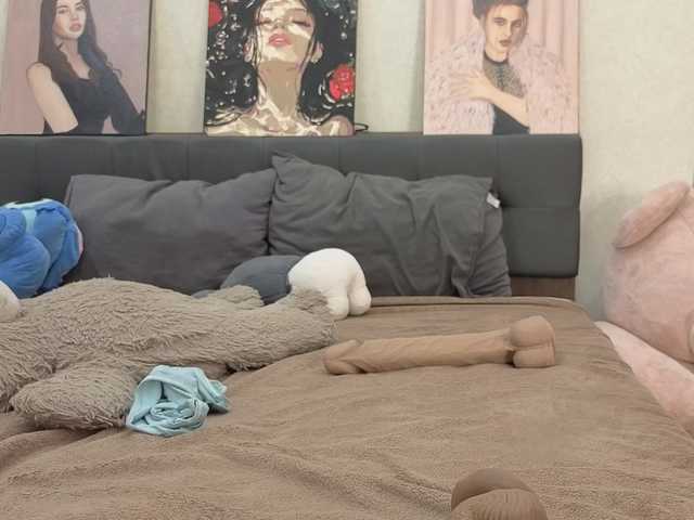 dolly-ll live cam on BongaCams