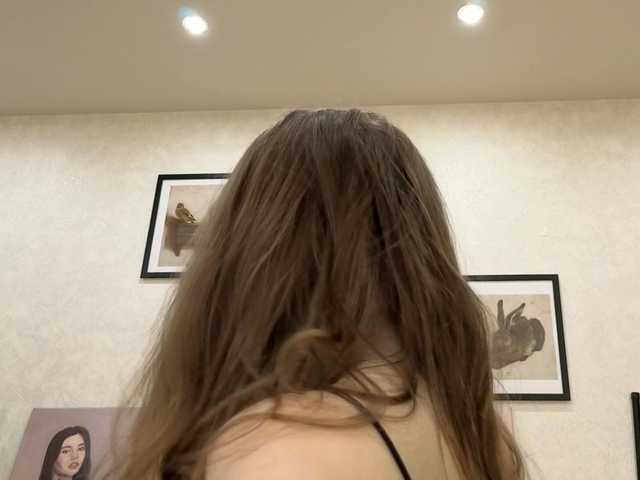 dolly-ll live cam on BongaCams