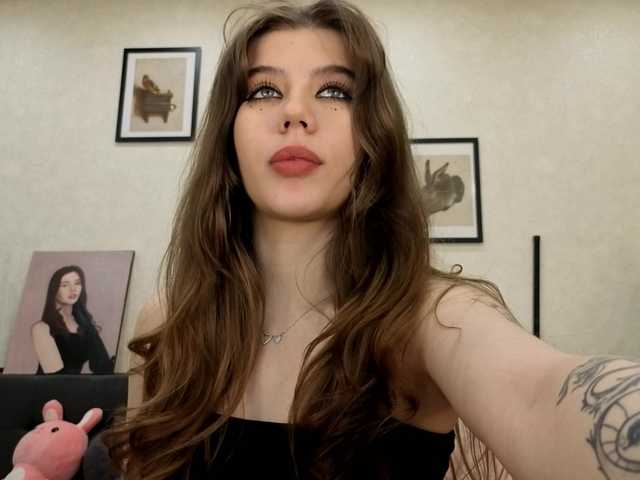 dolly-ll live cam on BongaCams
