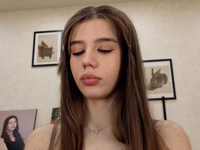 dolly-ll live cam on BongaCams