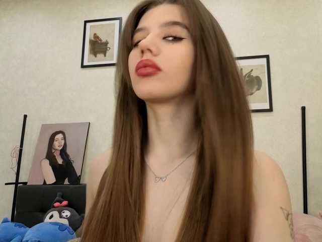 dolly-ll live cam on BongaCams