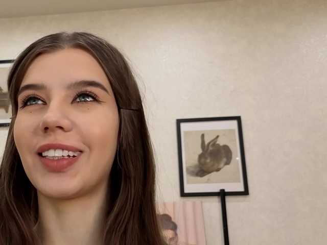 dolly-ll live cam on BongaCams