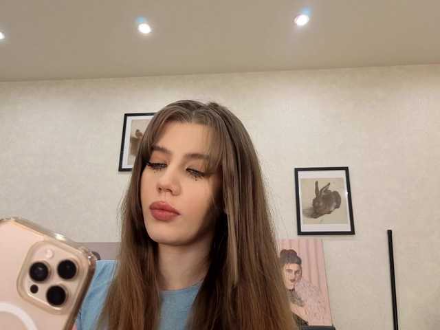 dolly-ll live cam on BongaCams