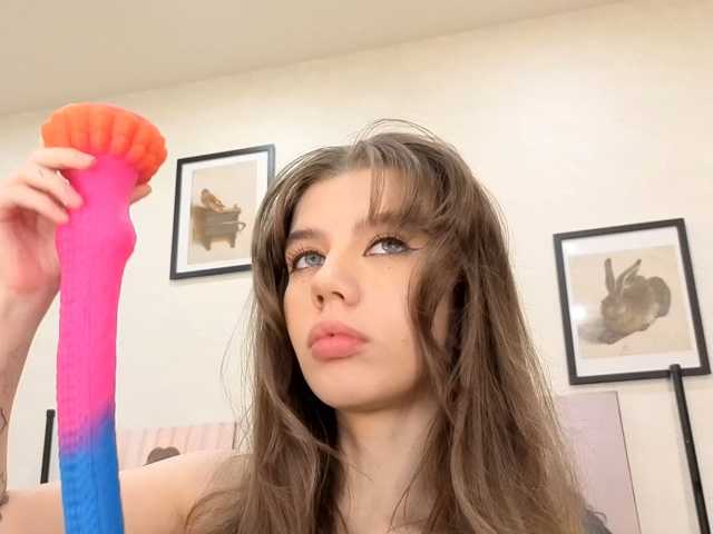 dolly-ll live cam on BongaCams