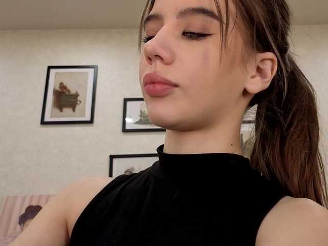 dolly-ll live cam on BongaCams