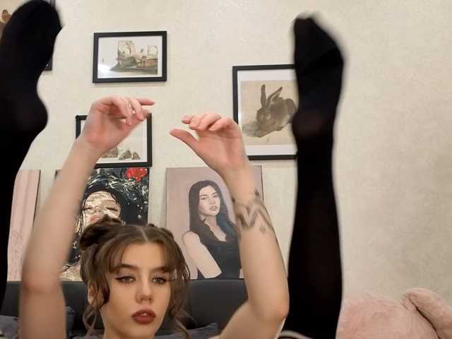 dolly-ll live cam on BongaCams