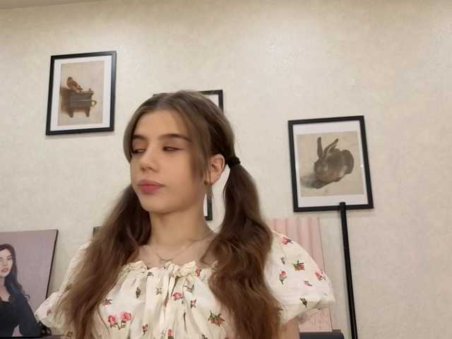 dolly-ll live cam on BongaCams