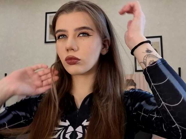 dolly-ll live cam on BongaCams
