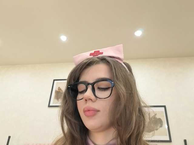 dolly-ll's BongaCams profile