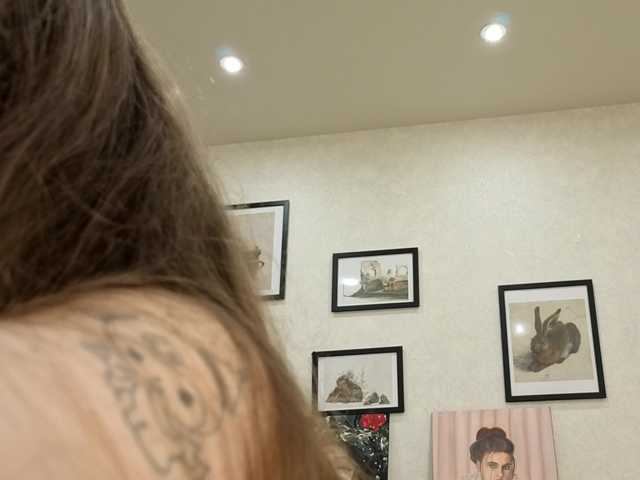 dolly-ll live cam on BongaCams