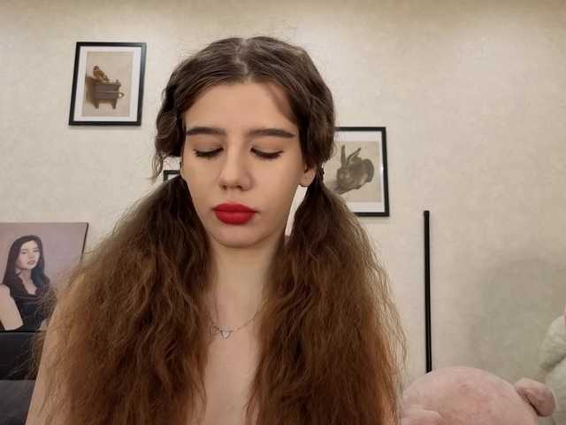dolly-ll live cam on BongaCams