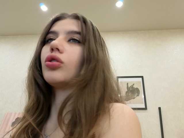 dolly-ll's BongaCams profile