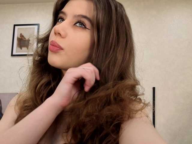 dolly-ll live cam on BongaCams