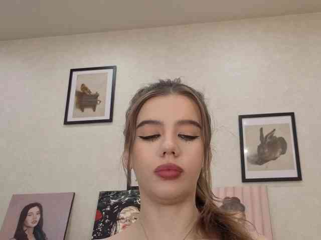 dolly-ll Sex Cam Show