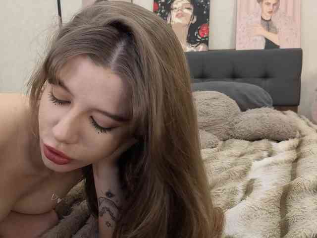 dolly-ll Sex Cam Show