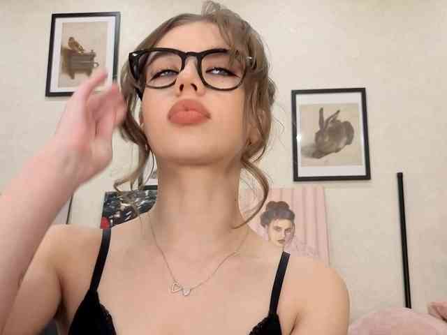 dolly-ll webcam