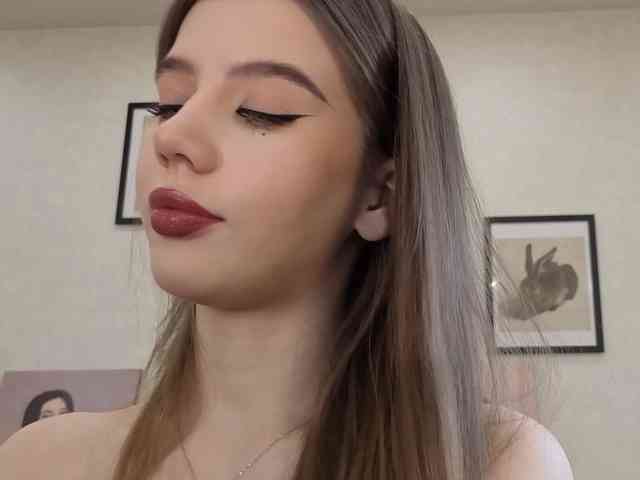dolly-ll Sex Cam Show