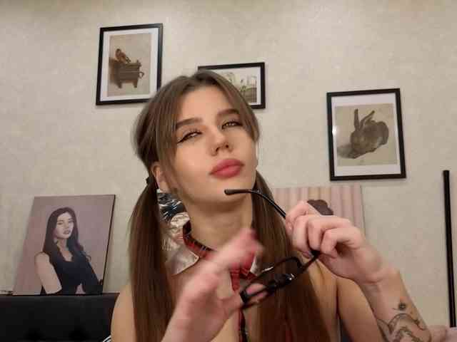 Модель: dolly-ll