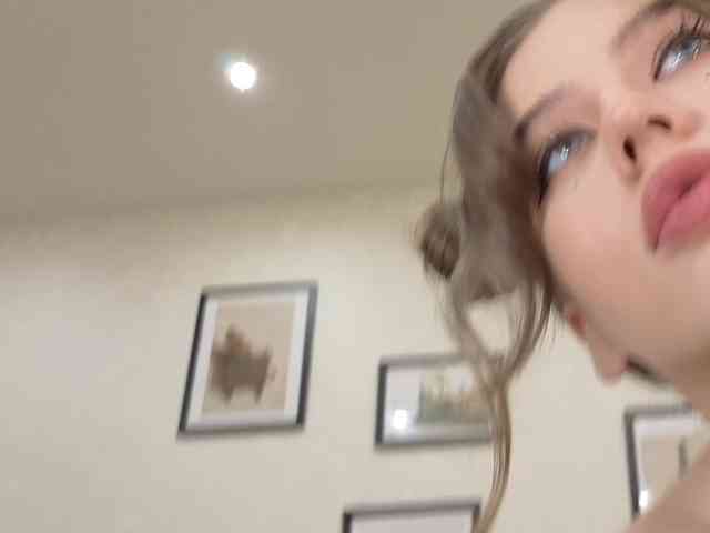 dolly-ll Sex Cam Show