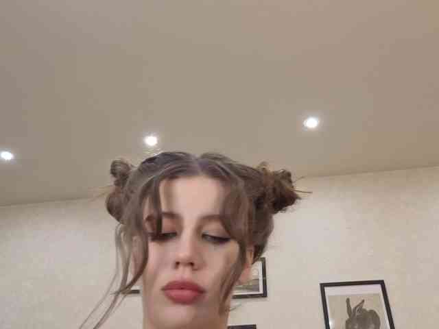 dolly-ll Sex Cam Show