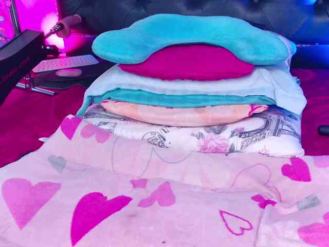 Adriana-55 webcam