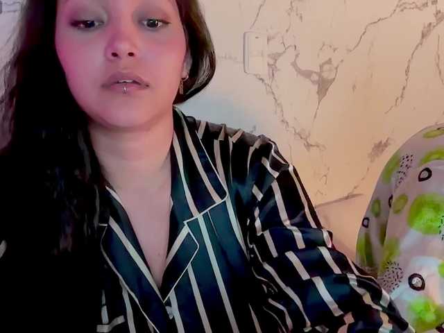 MarcellaGriffin webcam