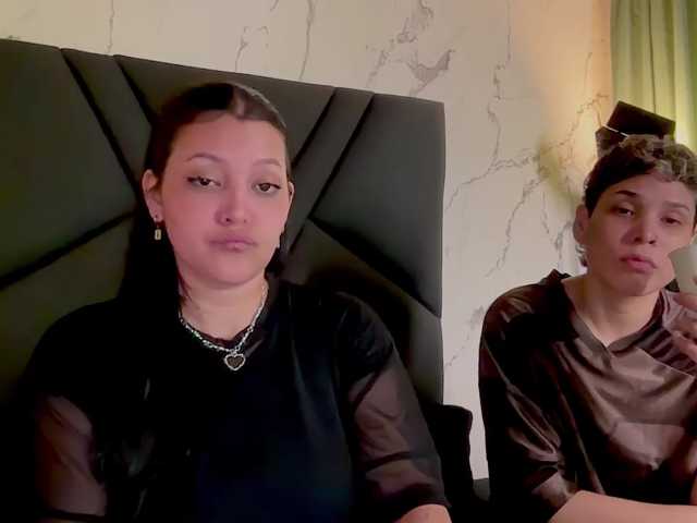 marce_and_lau live cam preview