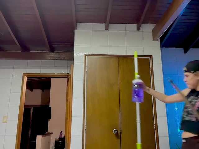 MarcellaGriffin live cam on BongaCams