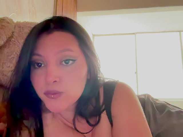 MarcellaGriffin live cam on BongaCams