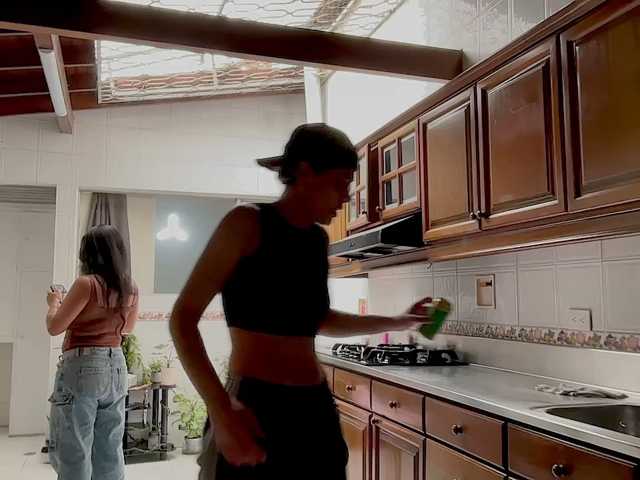 MarcellaGriffin live cam preview