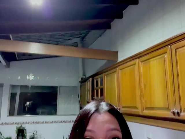 MarcellaGriffin live cam on BongaCams