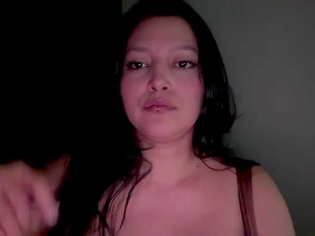 MarcellaGriffin live cam on BongaCams