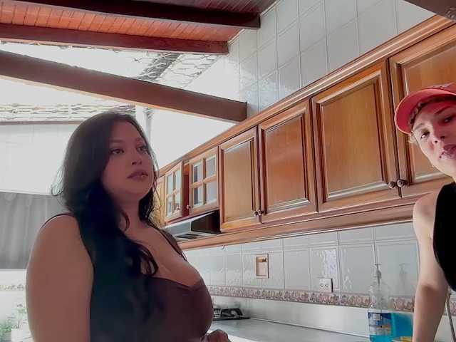 MarcellaGriffin live cam on BongaCams