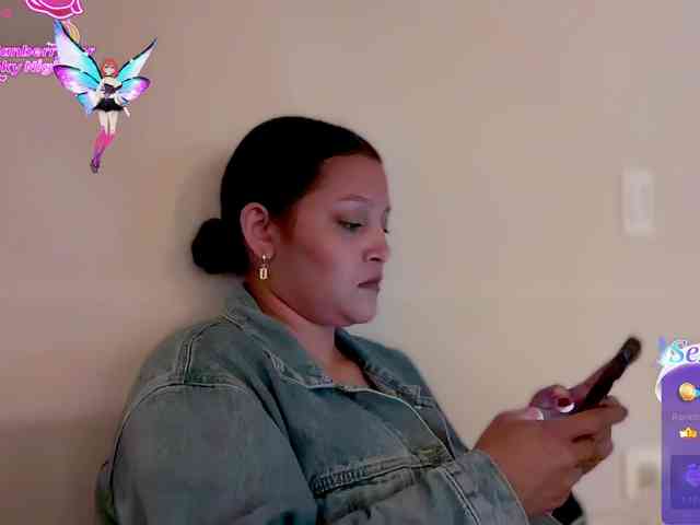 MarcellaGriffin webcam