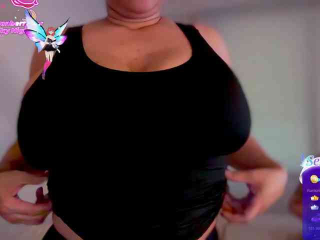 MarcellaGriffin webcam