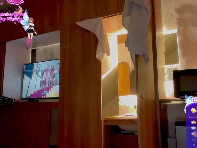 MarcellaGriffin webcam