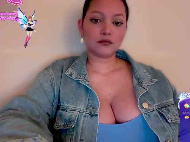 MarcellaGriffin webcam