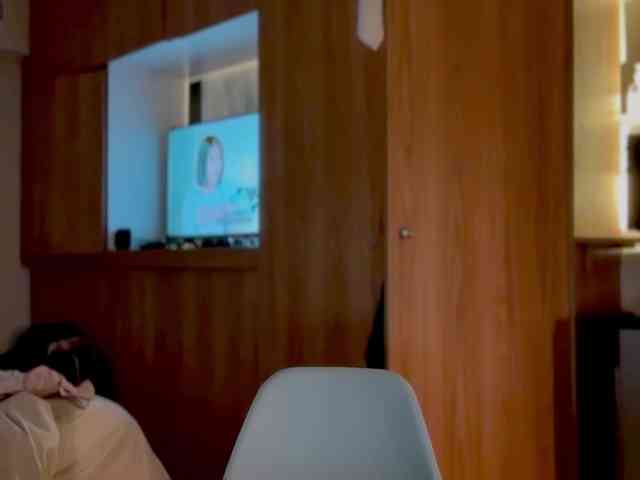 MarcellaGriffin webcam