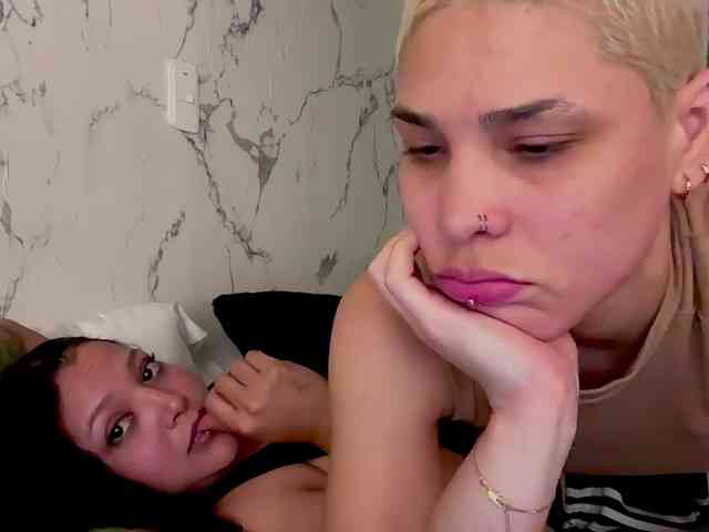 MarcellaGriffin webcam