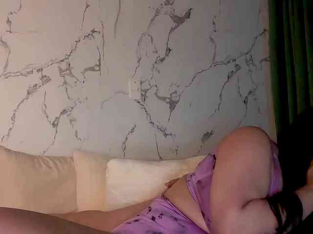MarcellaGriffin webcam