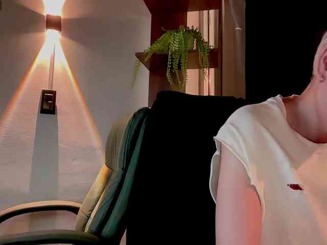 MarcellaGriffin Live Webcam on BongaCams