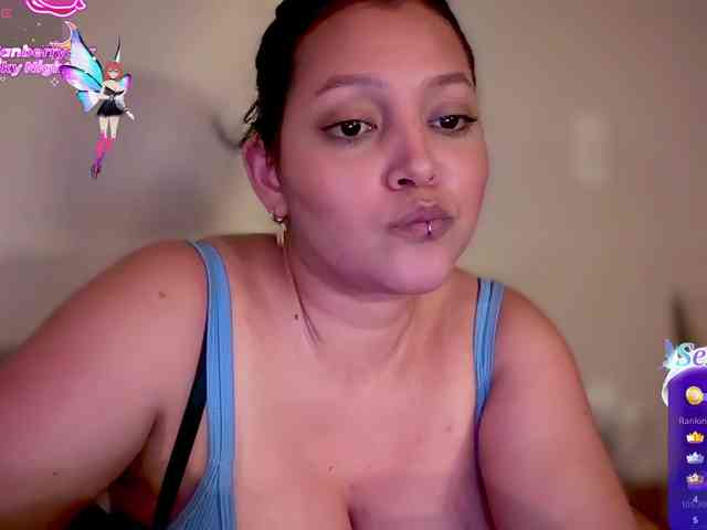 MarcellaGriffin webcam