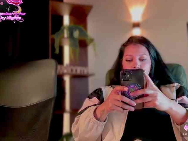 MarcellaGriffin webcam