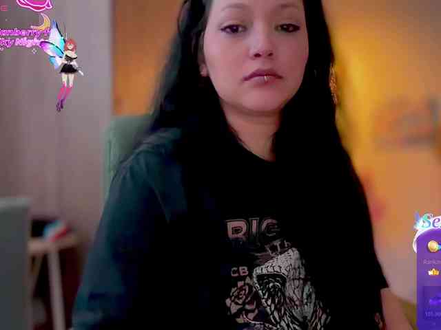 MarcellaGriffin webcam