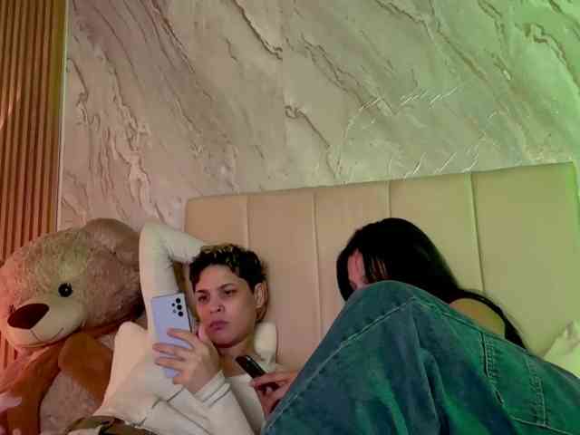 marce_and_lau