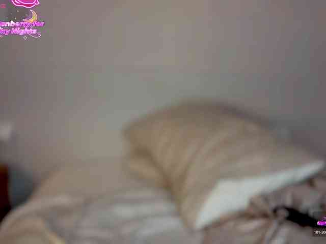 MarcellaGriffin webcam