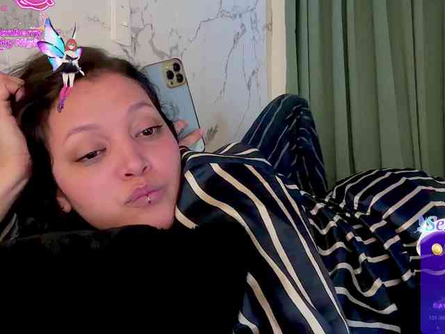 MarcellaGriffin webcam