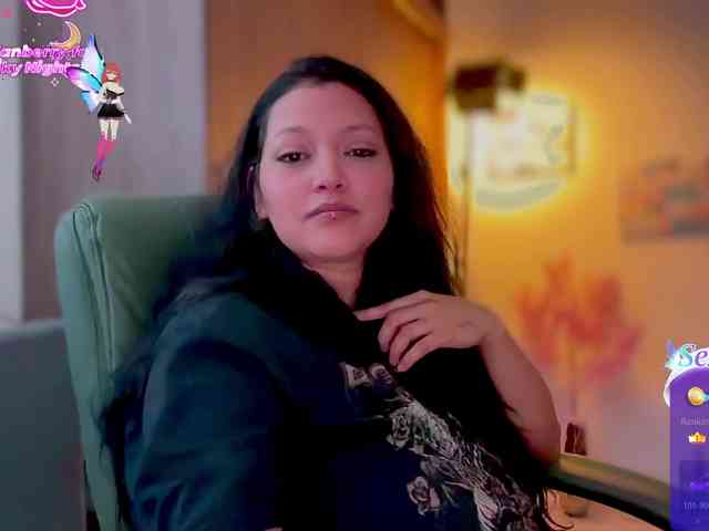 MarcellaGriffin webcam